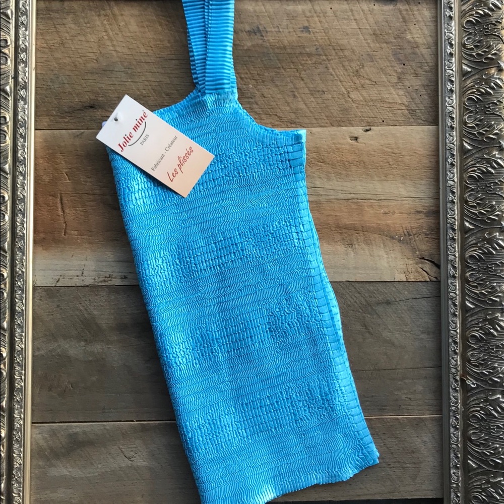 Jolie Mine, crinkle tank top